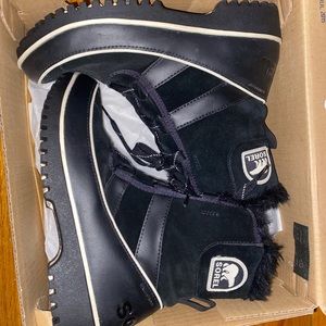 Sorel winter booties
